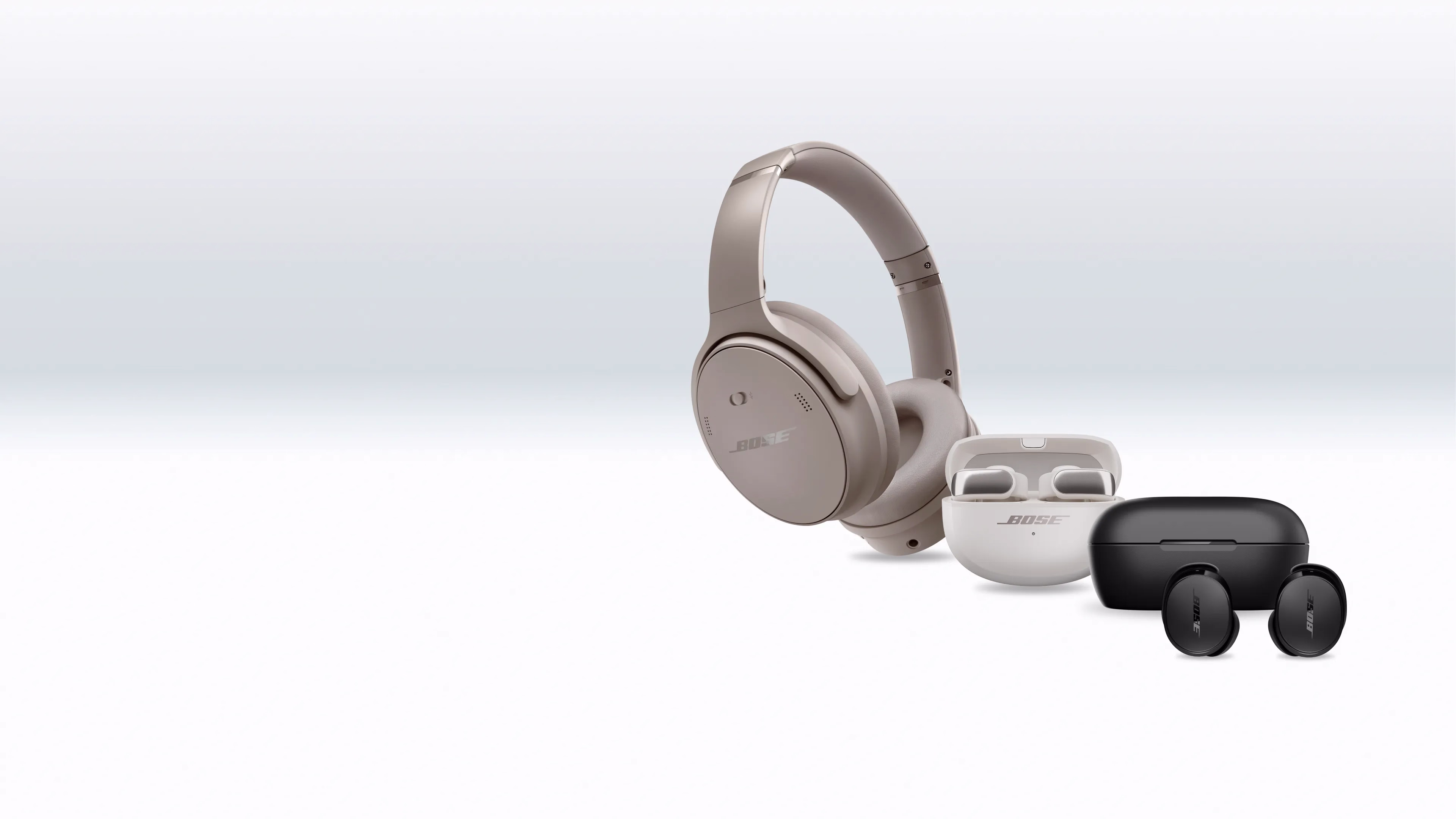 Bose QuietComfort Kopfh&ouml;rer (1.&nbsp;Gen.), Bose Ultra Open Earbuds und QuietComfort Earbuds.