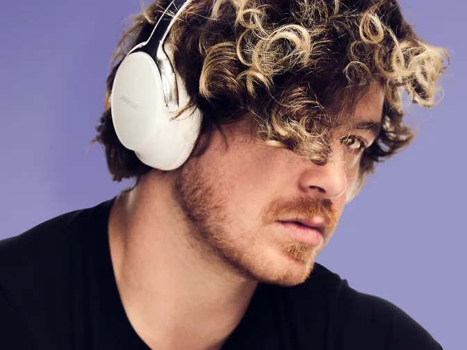 Jakob Nowell wearing Diamond 60th Edition Bose QuietComfort Ultra Headphones