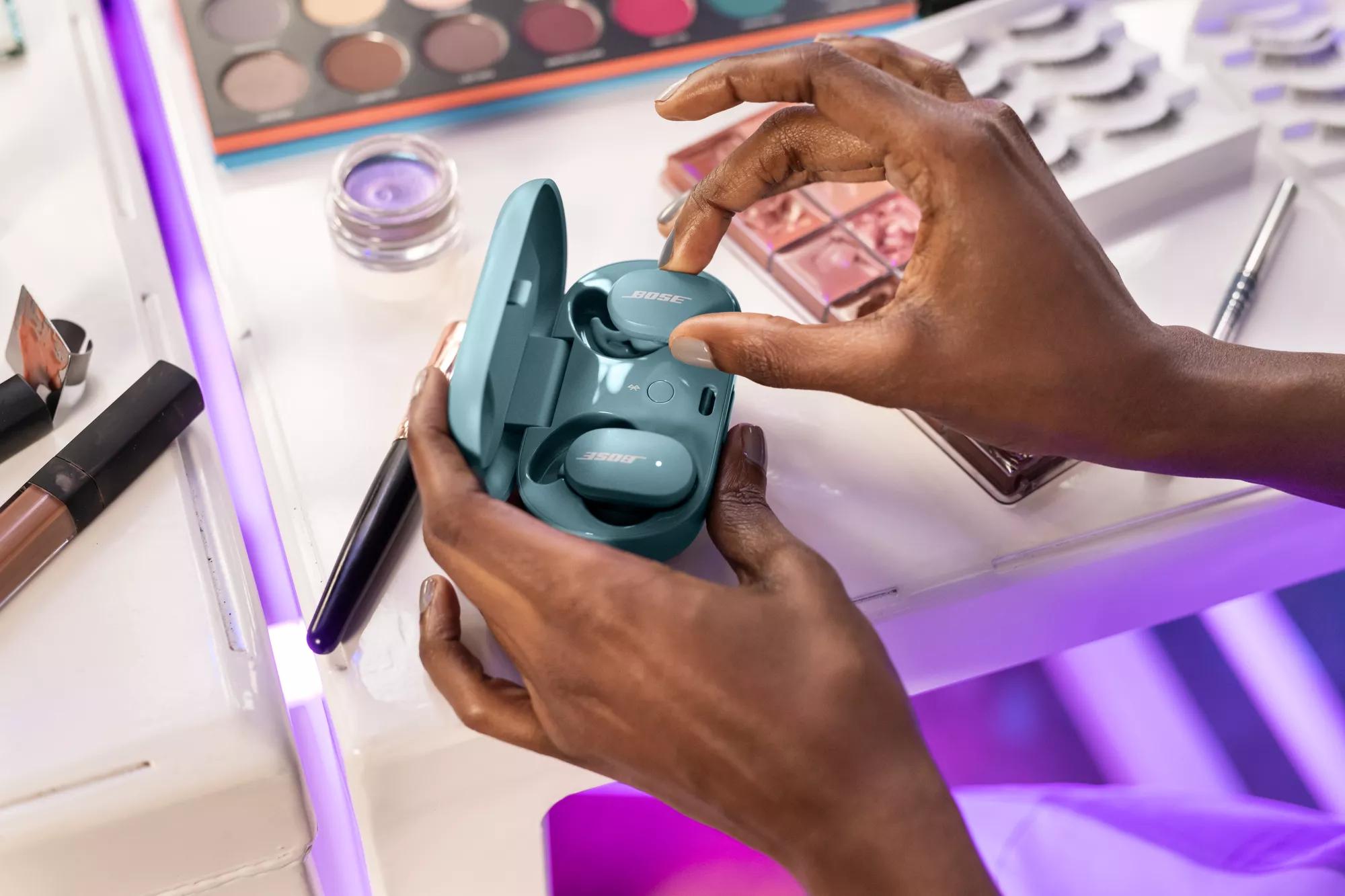 QuietComfort&reg; Earbuds