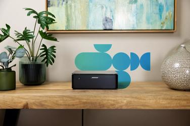 Amplificateur Bose Music sur une table