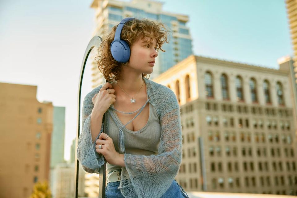 Woman wearing Bose QuietComfort Headphones