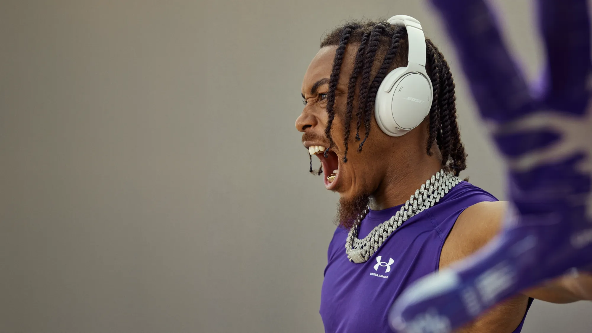  Minnesota Vikings Wide Receiver Justin Jefferson wearing Bose QuietComfort Headphones.