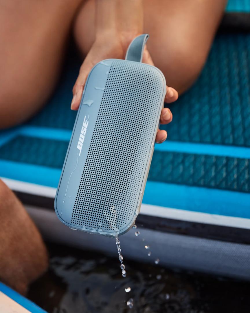 SoundLink Flex Bluetooth Speaker being removed from the water
