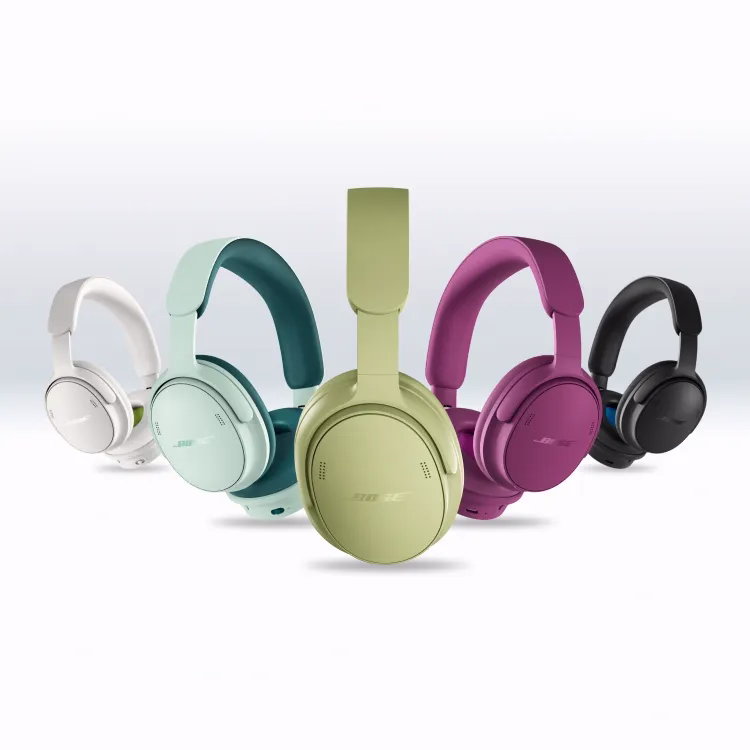 Casque Bose QuietComfort (2e&nbsp;g&eacute;n&eacute;ration) en noir, en menthe fra&icirc;che bicolore, en vert eucalyptus, en mauve ros&eacute; ou en blanc nuage.