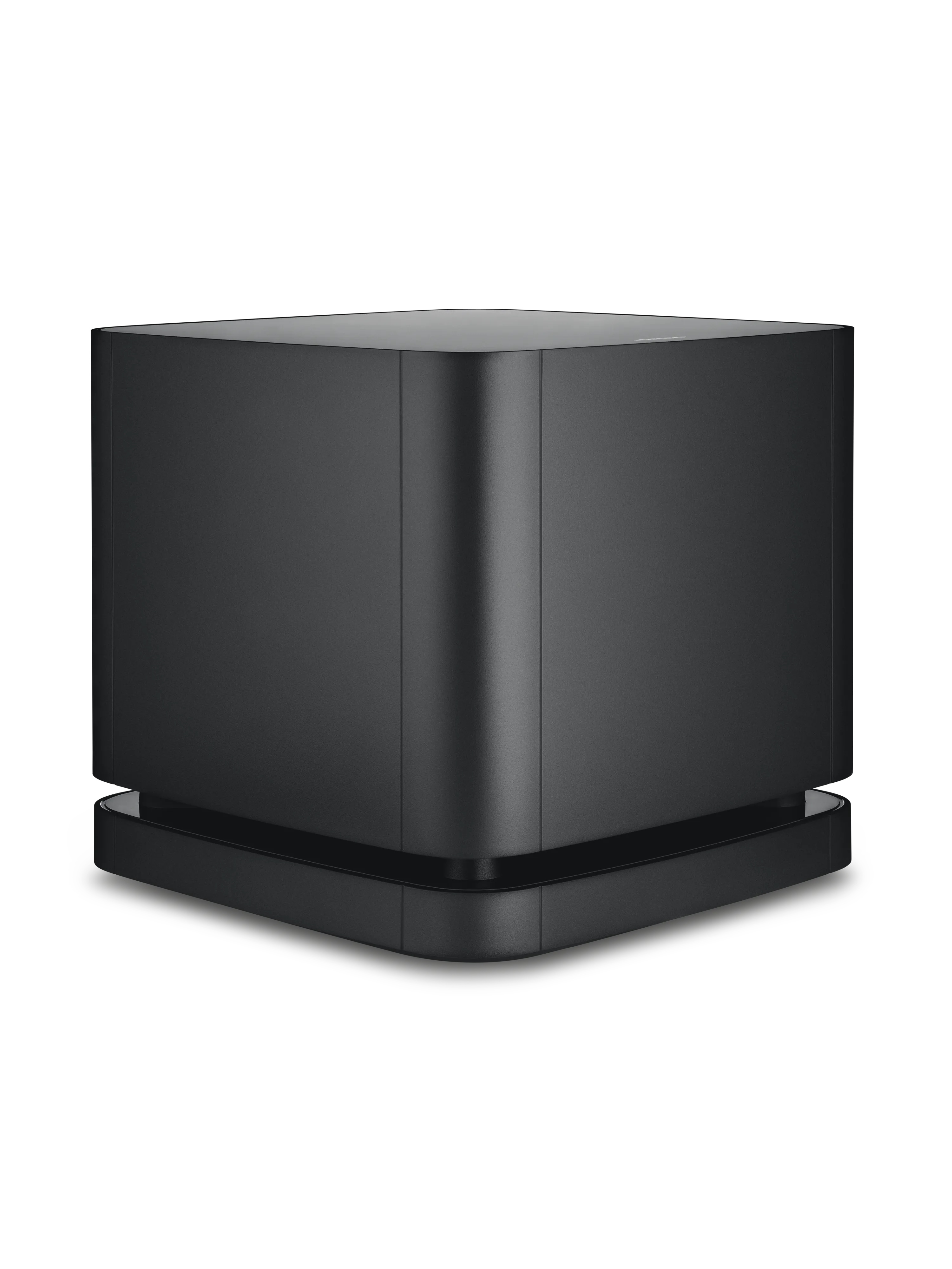 Bose Bass Module 500, detailný pohľad na kubické telo